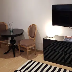 https://apartamento-angel-conil-de-la-frontera.es-andalucia.com