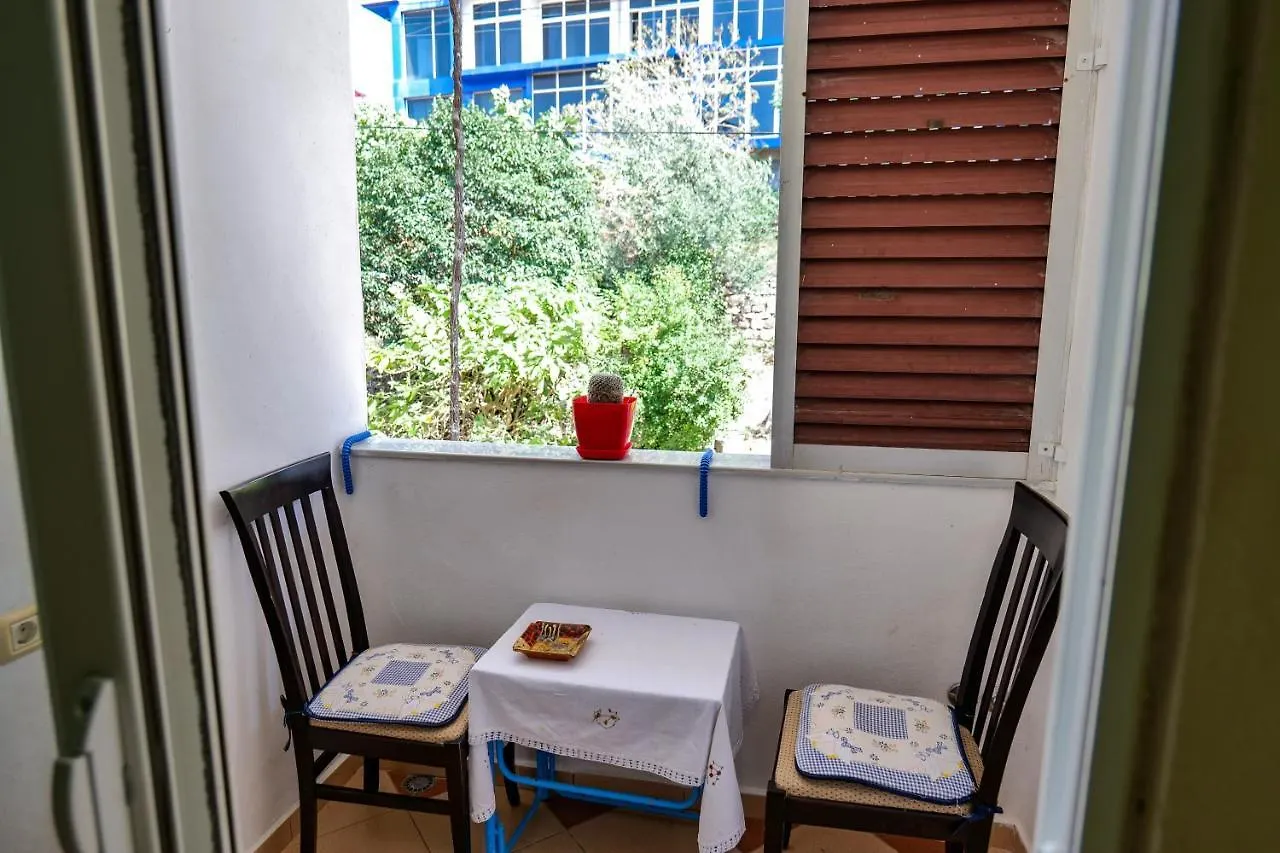 Joyous Apartments Sarande