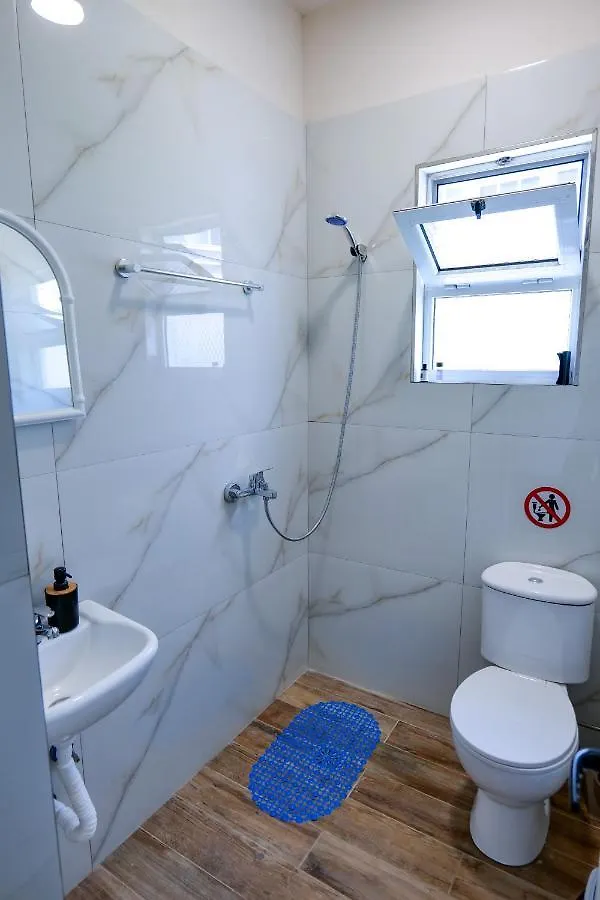 Joyous Apartments Sarande
