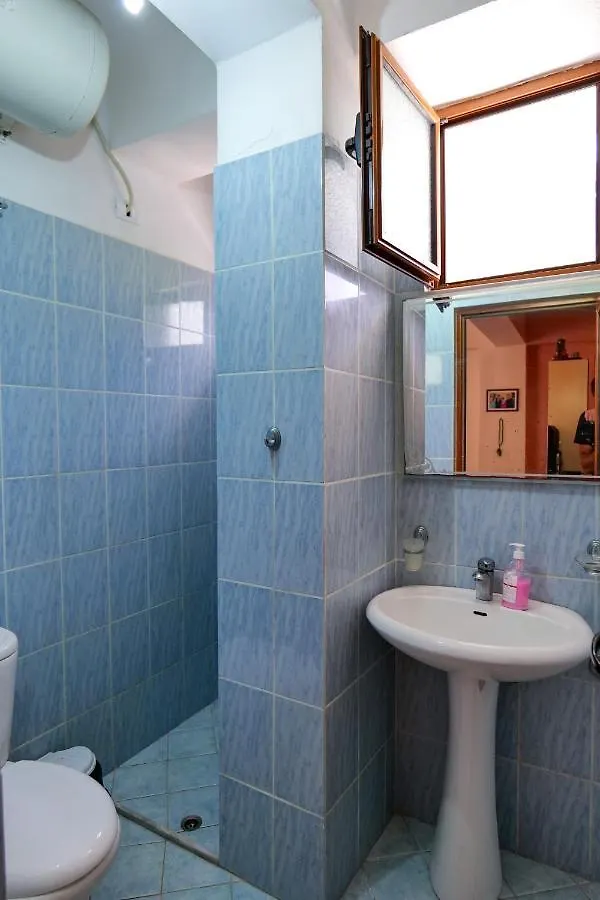 Joyous Apartments Sarandë